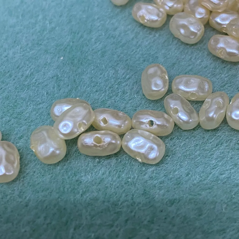 6x8x4mm Flat (100) - Cream - Vintage Acrylic Pearls