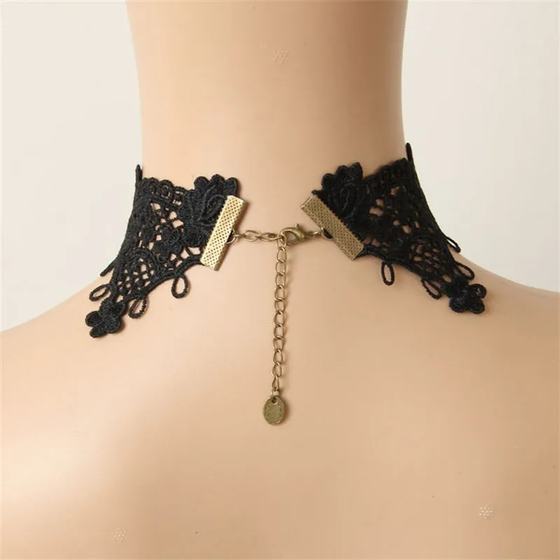 Coraline Bloodmoon - Gothic Choker Necklace by The Nevermore