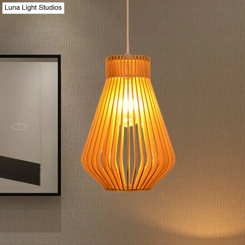 Diamond Shape Bamboo Pendant Light - Modern 1-Head Beige Lamp for Living Room