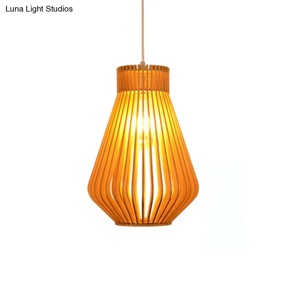 Diamond Shape Bamboo Pendant Light - Modern 1-Head Beige Lamp for Living Room