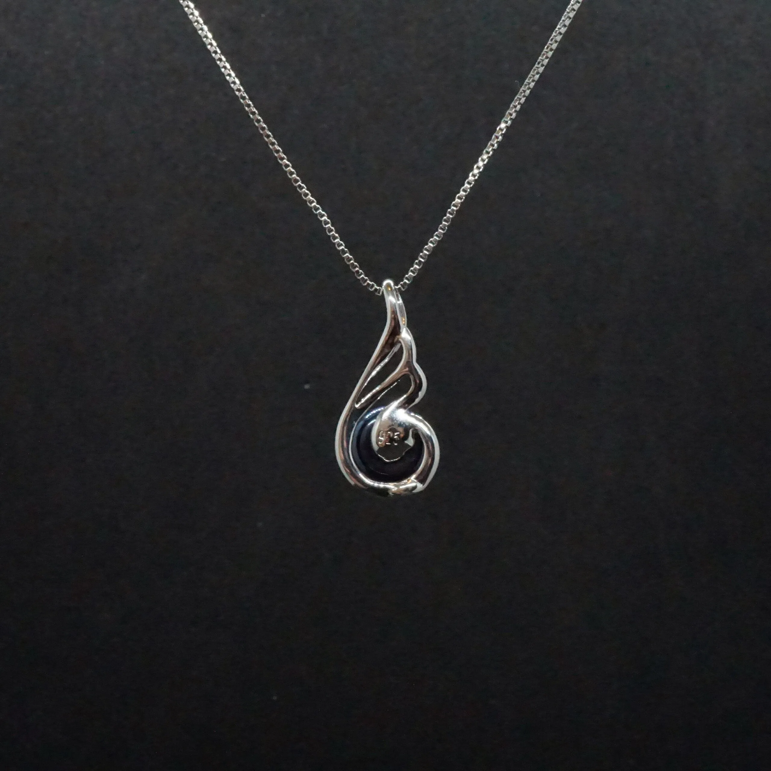 Iris X -  Single Freshwater Pearl Silver Pendant
