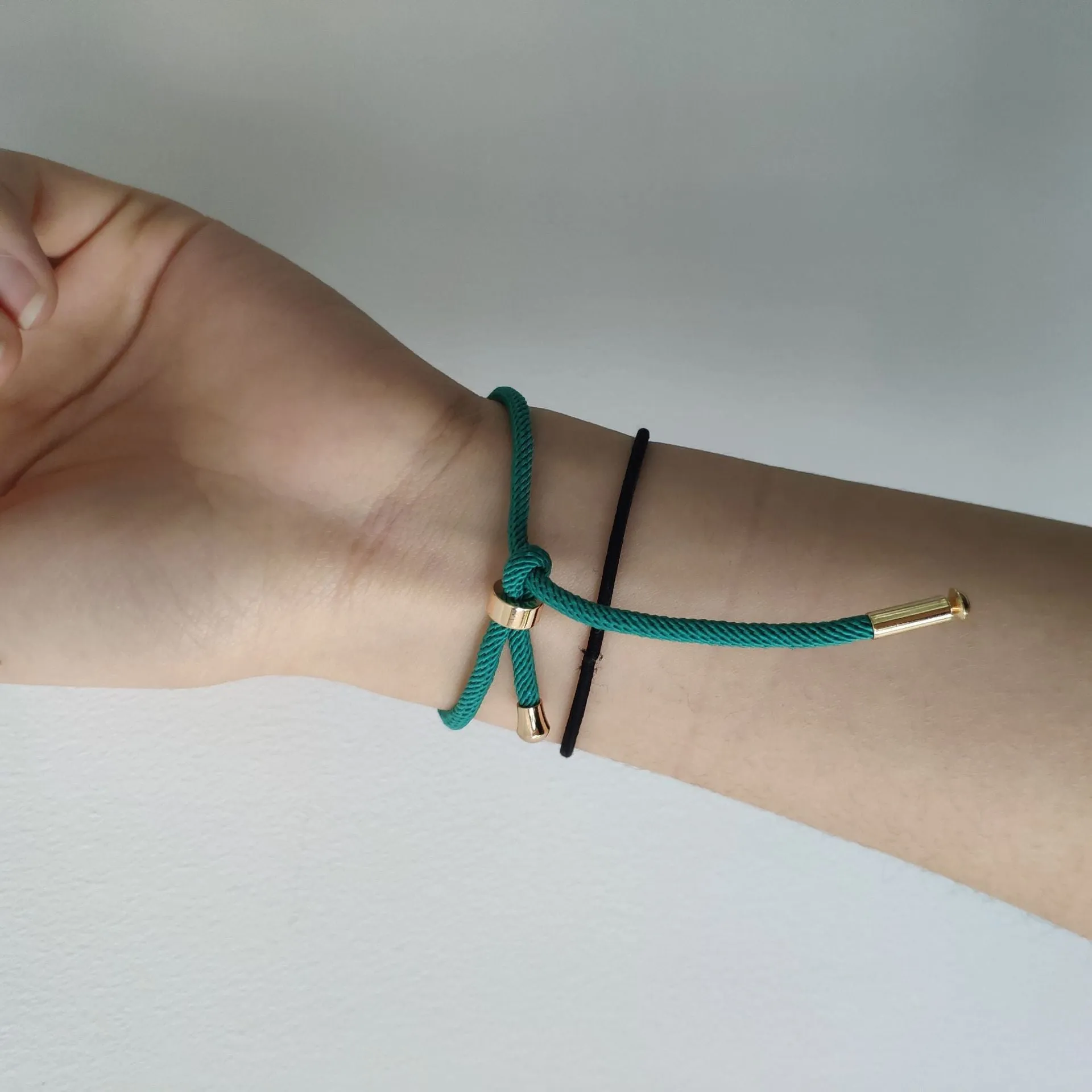 Simple contrasting wild cotton rope bracelet