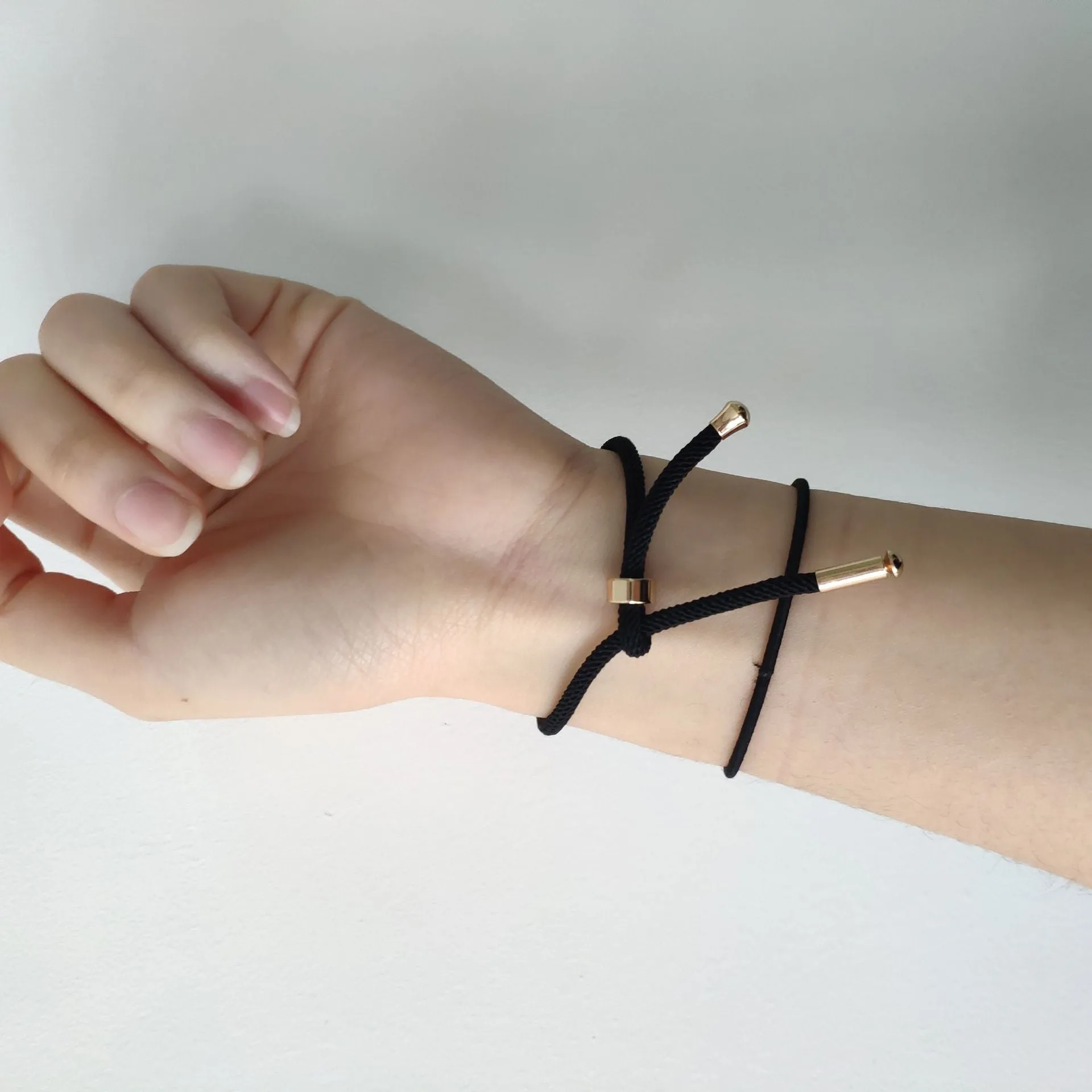 Simple contrasting wild cotton rope bracelet