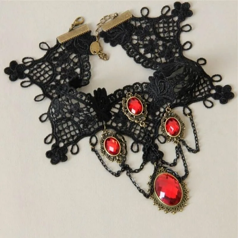 Vampire necklace
