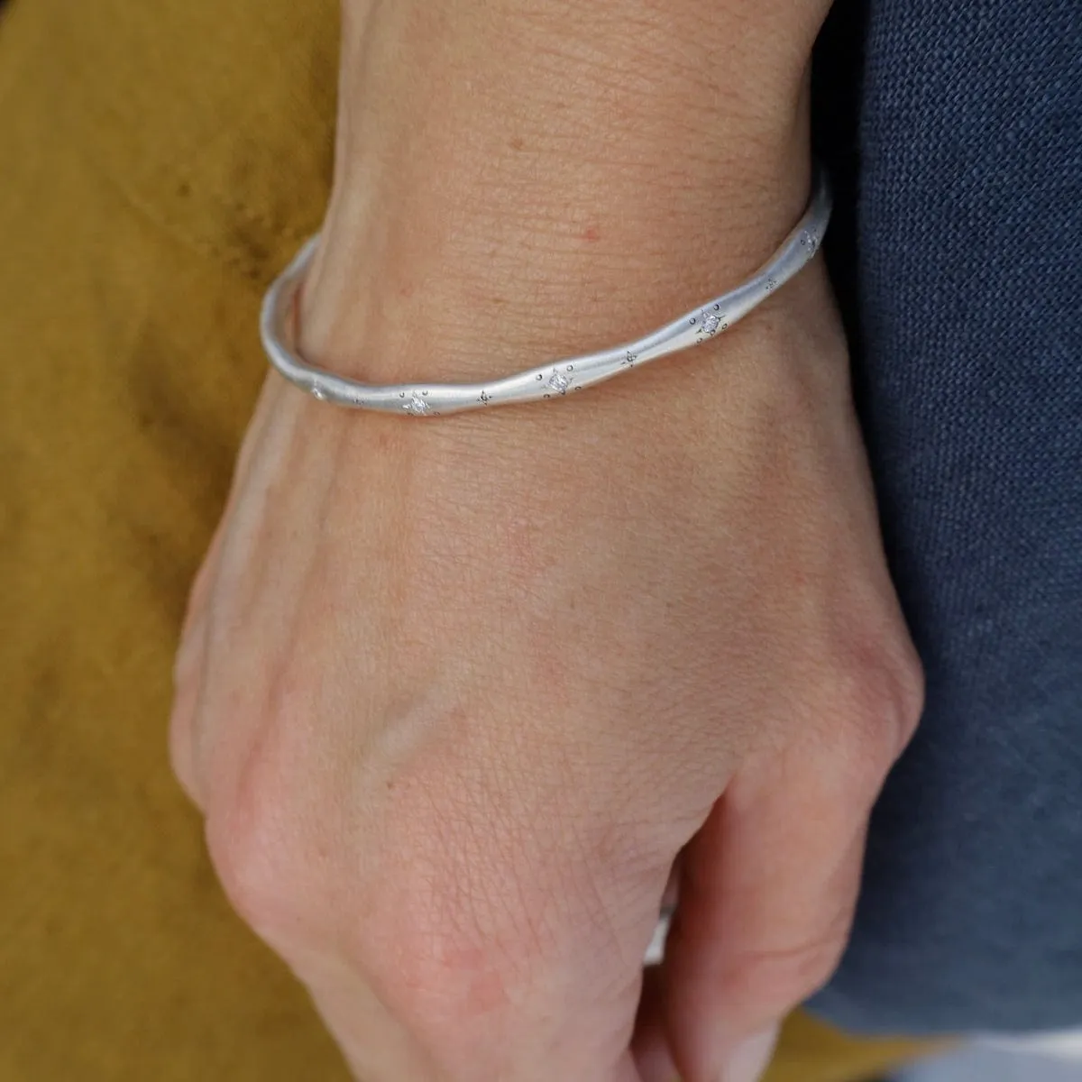 Wavy Stepping Stone Bangle - Sterling Silver